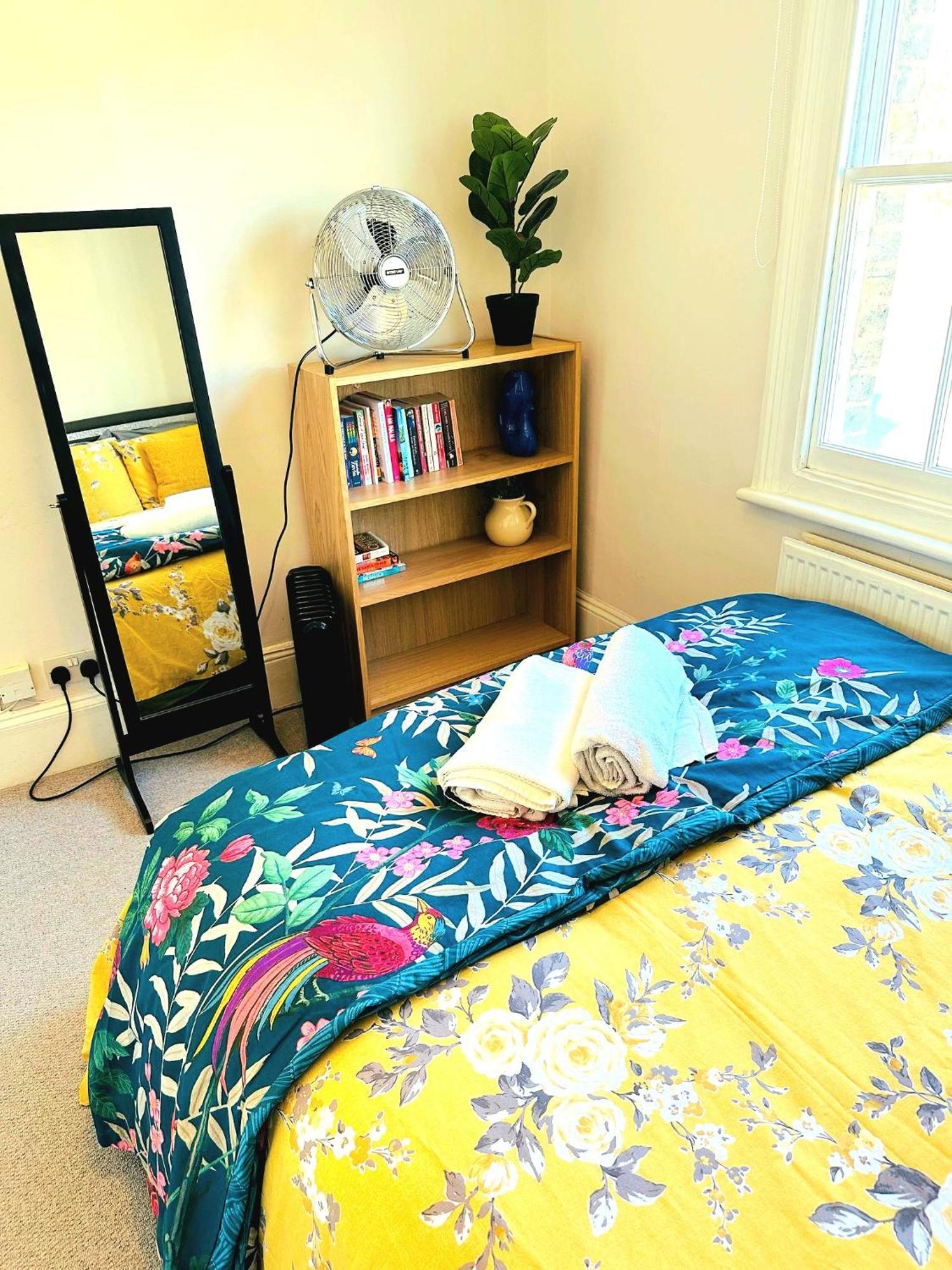 Lovely Apartments Around Kensington And Chelsea Locations W8 Sw5 Sw3 Sw10 By Ricky & Giustina لندن المظهر الخارجي الصورة