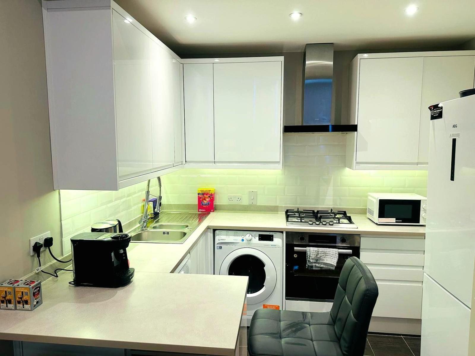 Lovely Apartments Around Kensington And Chelsea Locations W8 Sw5 Sw3 Sw10 By Ricky & Giustina لندن المظهر الخارجي الصورة
